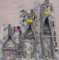 Ear Notcher V Medium - Notchers are made of light weight die cast alluminum.  They work well for certain ear marks or for taking notches to test for persistently infected (PI) BVD animals.